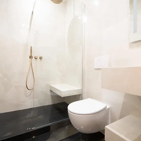 Luxury Flat - Opera & Upper Marais Apartment